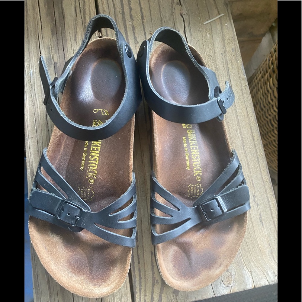 Birkenstock Bali Leather Sandals